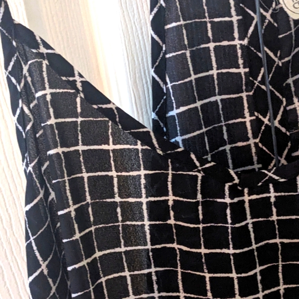 🌸ADD ON Indie 80’s Inspired Sheer Strappy Top - Picture 5 of 7
